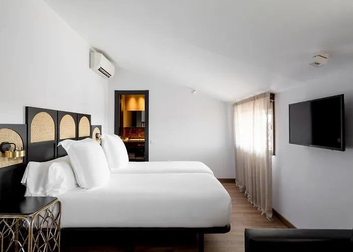 Hotel Astoria 3*