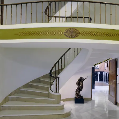 Szálloda Astoria 3*