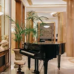 Astoria 3*