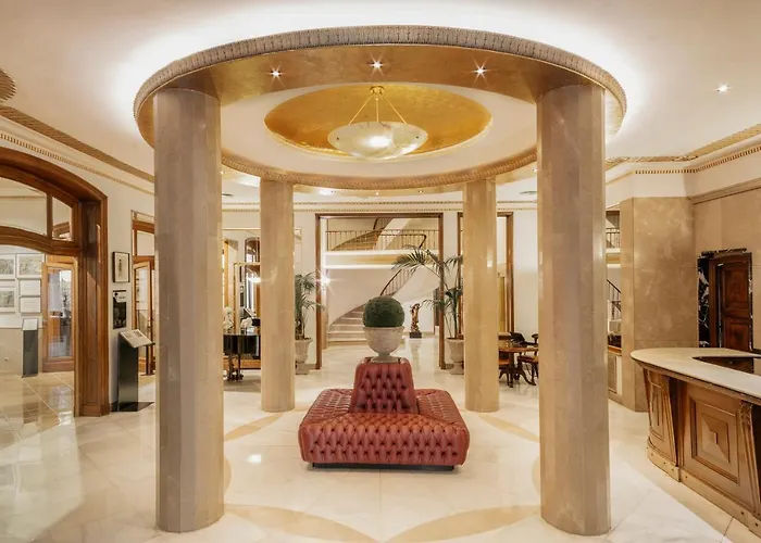 Astoria Szálloda 3*